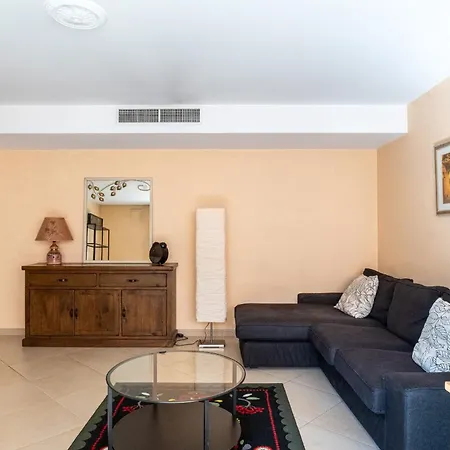 La Casa 67